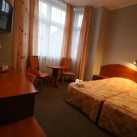 فندق مبيت وإفطار Nasz Klub - Goscinne 3*