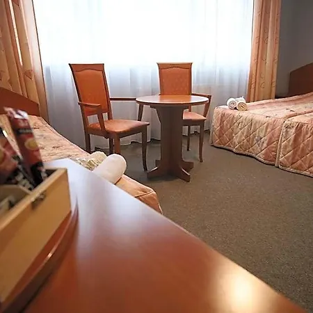 Nasz Klub - Goscinne Bed & Breakfast 3*